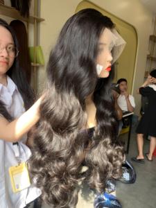 Perruque en cheveux naturels vietnamiens ondulés Remy, super double drawn, très populaire, lisse, brillante et sans nœuds - Product Image 1