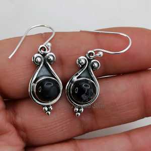 Pendientes de Ónix Negro, Plata de Ley 925 Hechos a Mano, Piedra de Nacimiento de Julio - Product Image 4