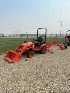รถแทรกเตอร์ Kubota BX23S มือสอง มาตรฐานยูโร 5 CE EPA รถแทรกเตอร์ขนาดเล็ก เครื่องยนต์ดีเซลสำหรับการเกษตร รถแทรกเตอร์ขนาดเล็กสำหรับงานเกษตร ขับเคลื่อน 4 ล้อ รถแทรกเตอร์ขนาดกะทัดรัด - Product Image 2