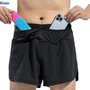 Shorts pour hommes personnalisés en nylon et élasthanne respirants, shorts de course pour hommes avec doublure intérieure, shorts pour hommes avec plusieurs poches à la taille - Product Image 2