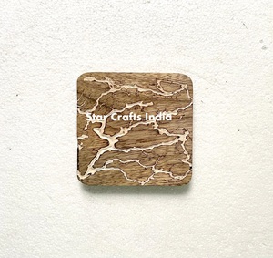 Sous-verres exigeants de 4x4 pouces Tapis en résine et en bois accessoires de cuisine sous-verres de la meilleure qualité en gros - Product Image 6