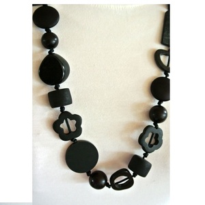 สร้อยคอเรซินทำด้วยมือของผู้หญิงแฟชั่นแบบยาวประดับด้วยเขาควายและโรเดียมชุบไทเทเนียม - Product Image 2