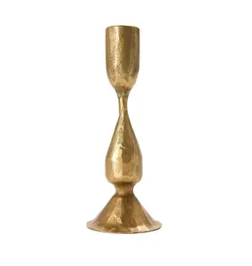 Luxury Design Gold Plated Candle Holder Wedding and Christmas Decoration Candle Stand Indian Supplier