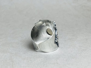 Anillo de piedra lunar arcoíris natural Plata de Ley 925 Anillos de piedras preciosas Hecho a mano Anillos de piedra lunar al por mayor de plata a precios de fábrica - Product Image 6