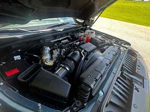 2025 G M CC Sierra 2500HD Denali 4x4 Turbodiésel V8, Color Downpour Metallic, Sistema de Audio en la Puerta Trasera por KICKER, Sin Modificar - Product Image 6