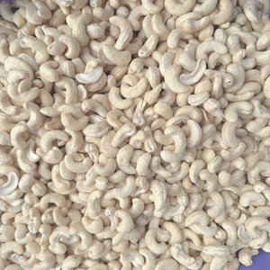 เม็ดมะม่วงหิมพานต์ออร์แกนิก ซานติโก เวียดนาม ราคาถูก จำนวนมาก พร้อมส่ง ขนาด W180 W240 W320 MOQ ต่ำ - Product Image 1