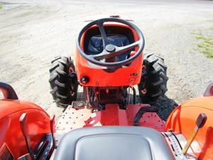 Mini tractor usado Kubota MX5200 maquinaria agrícola económica para agricultura - Product Image 3