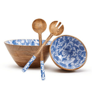 Ensemble de saladiers en bois naturel écologiques au design vintage avec intérieur en émail bleu, bols de service en bois pour la maison et la cuisine - Product Image 5