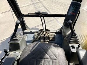 Excavatrice sur chenilles d'occasion Cat 325D de 25 tonnes, modèle original japonais Caterpillar Cat325D2L, en promotion - Product Image 6