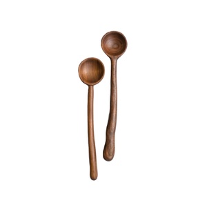 Ensemble de cuillères en bois en gros - Outils de cuisine essentiels Parfaits pour les appartements et les cadeaux de pendaison de crémaillère Utilisation à domicile, à l'hôtel et au restaurant - Product Image 1