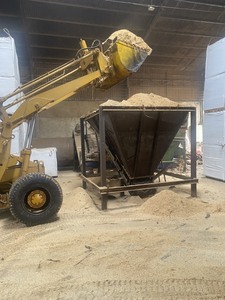 Bloc de sciure de bois de pin 20kg-Emballage 600kg/sac Jumbo-Sciure de bois de haute qualité du Vietnam - Product Image 2