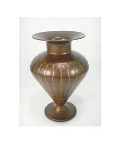 Vase à fleurs en métal et cuivre patiné pour les fonctions de mariage et bien d'autres - Product Image 1