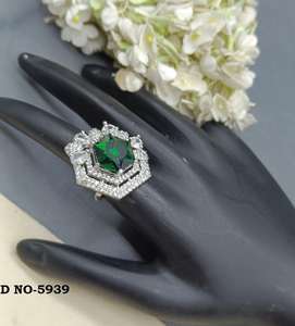 แหวนเพชร CZ Sku-5939 E4อเมริกัน - Product Image 1