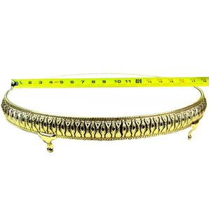 แท่นวางเค้กโลหะพร้อมการตกแต่งที่สวยงามและการออกแบบลายนูนสำหรับงานแต่งงานคริสต์มาสสำเร็จการศึกษาเทศกาลอีสเตอร์หรือเทศกาลดิวาลี - Product Image 4