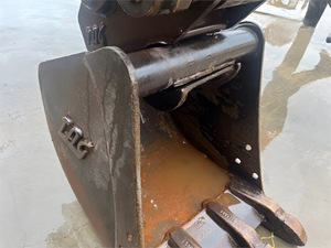 Mini excavadora BOBCATT E50 2018 bien mantenida de la mejor calidad con buen rendimiento a la venta - Product Image 5