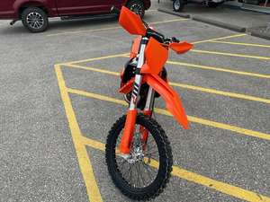 Offres Exceptionnelles : Nouvelles Motos KTM 250 XCF 2025 - Product Image 4