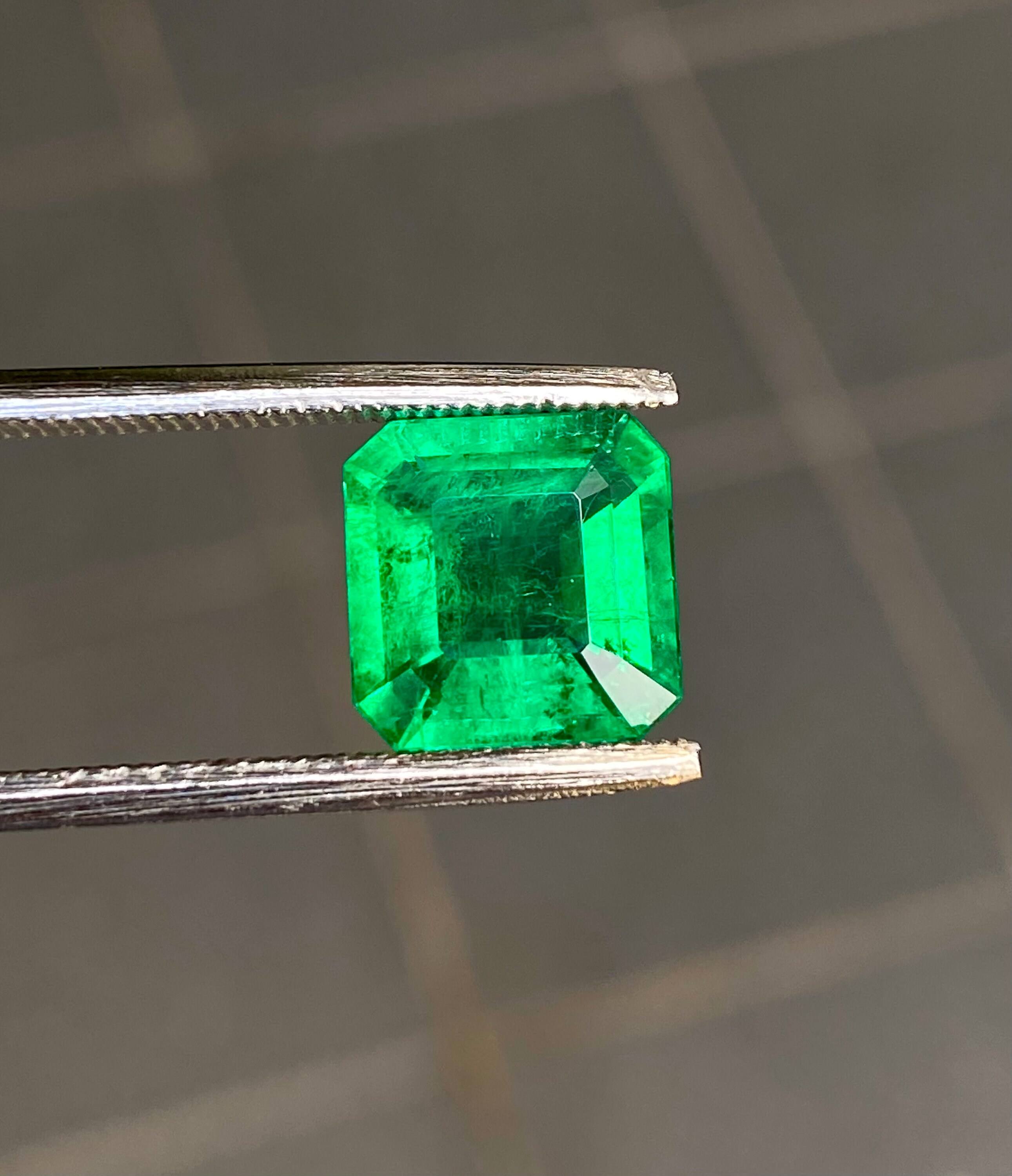 สีเขียว