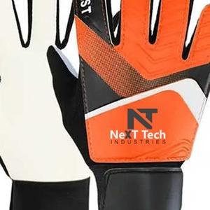 Tech Industries Gants de gardien de but de haute qualité à des fins de match et d'entraînement Conception et logo personnalisés - Product Image 3
