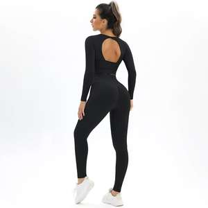 Nouvel ensemble de yoga respirant de haute qualité pour femmes, taille à cordon de serrage, design personnalisable, ensemble 2 pièces écologique, en promotion - Product Image 5