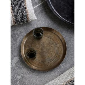 Nouveau plateau de service en laiton en métal de qualité supérieure artisanal indien avec un design complexe, une forme et une taille personnalisées pour la maison de l'hôtel - Product Image 1