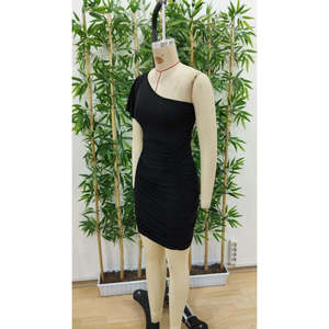 Vestido Mini Ajustado Asimétrico de un Solo Hombro con Fruncido para Mujer de Jane, Estilo Elegante en Tela Sandy para Fiestas Nocturnas - Product Image 6