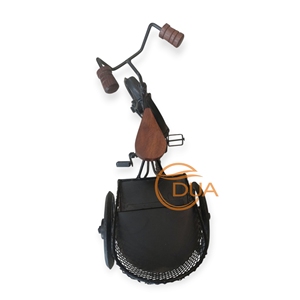 รูปปั้นตกแต่งรถสามล้อโลหะและไม้สไตล์โบราณและทันสมัยพร้อมตะกร้าพิมพ์ยูวีชุบนิกเกิลสีดำสำหรับตกแต่งบ้าน - Product Image 6