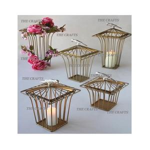 Iron <b>Silver</b> Color <b>Candle</b> <b>Holders</b> Set Of Two Round Shape <b>Candle</b> <b>Holders</b> For Home And Hotel Decoration Use - Product Image 3