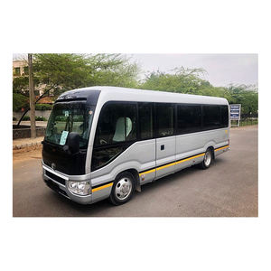 Autobús Toyota Coaster bastante usado disponible para exportar a importadores y distribuidores mundiales de vehículos - Product Image 6