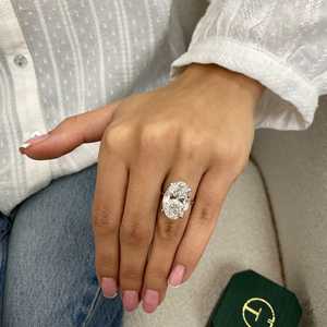 Anillo de compromiso de diamante cultivado en laboratorio con corte ovalado certificado IGI, anillo de bodas de oro sólido de 14K, aniversario de mujer fina personalizado con claridad VVS - Product Image 3