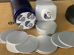 SAM LAN PE Foam Heat Resistant Air-Tight Induction Seal Liner Cap Seals Good Quality Lids Bottle Closures for Cosmetics - Product Image 1
