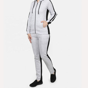 ชุดกีฬามีฮู้ดและกางเกงผ้าฟลีซสำหรับผู้หญิงชุดวอร์มสำหรับออกกำลังกายฟิตเนสออกแบบโลโก้ได้ตามต้องการ - Product Image 2