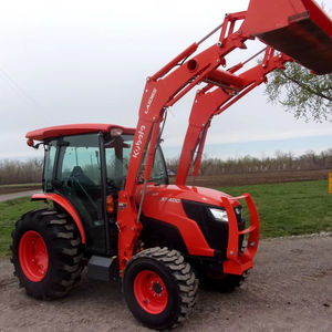 Tracteur utilitaire 2021 Kubota MX5400 | Tracteur de taille moyenne polyvalent à entraînement par engrenage ou HP-4WD-HST 55.5 pour l'agriculture et l'aménagement paysager - Product Image 1