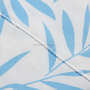 ชุดเซ็ตพิมพ์ลายดอกไม้สำหรับผู้ชายแบบ OEM - เสื้อแขนสั้นลายใบไม้สีน้ำเงินและกางเกงขาสั้นสีขาว ชุดฤดูร้อน 2 ชิ้น - Product Image 6