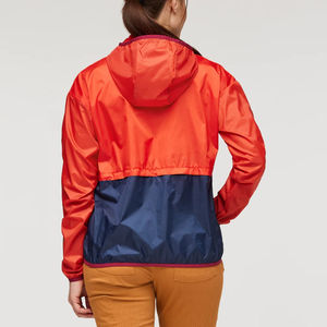 Chaquetas informales con cremallera personalizadas para mujer, cortavientos de manga larga con capucha de nailon y dobladillo ajustable, servicio OEM - Product Image 3