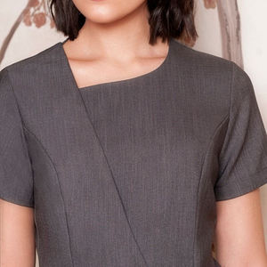 Tunique d'uniforme de salon et spa imperméable grande taille OEM pour esthéticienne, en polyester de haute qualité, design personnalisable - Product Image 3