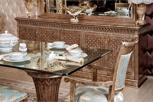 Ensemble de salle à manger de luxe fabriqué à la main avec une finition dorée somptueuse et des détails majestueux pour améliorer votre design d'intérieur classique - Product Image 5