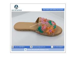 Espadrille pour femme avec semelle intérieure en jute, décoration en raphia et dessus en tissu de jute, tendance, décontractée, design unique - Product Image 3