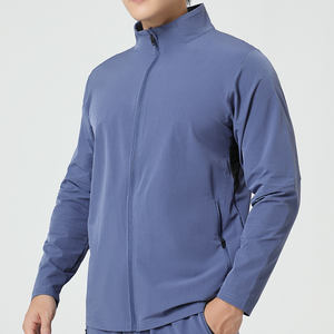 Venta caliente otoño cuatro colores sólidos bolsillo con cremallera 90% nailon 10% Spandex cuello levantado chaqueta cortavientos personalizada hombres - Product Image 4