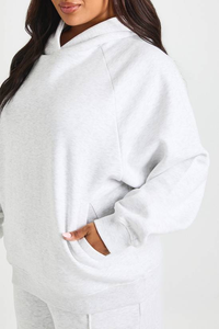 Sudadera con Capucha Extra Grande Informal de Manga Larga con Capucha Minimalista de Color Sólido Personalizada para Mujer, Nuevos Estilos de Invierno, 100% Algodón en la Parte Delantera - Product Image 6