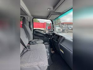 Nuovissimo 2024 ISU ZU ZU NPR N SERIES V6 4x4 170HP 21000KM 5 posti cambio automatico - Product Image 2