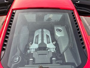 USED LHD/RHD 2009 AUDI R8 COUPE - Product Image 2