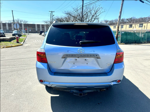 Highlander Sport 4WD 2008, transmission intégrale, sièges en cuir, conduite à droite et à gauche - Product Image 5