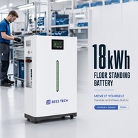 Batterie solaire LiFePO4 moderne avec indicateur lumineux 18 kWh 51,2 V pour le stockage d'énergie domestique, également disponible en 314 Ah 350 Ah BEES TECH