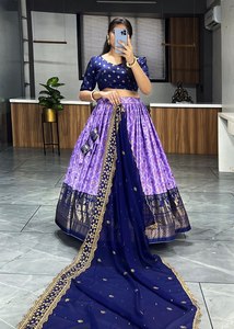 Ensemble Lehnga entièrement cousu avec duppta et chemisier en feuille de soie Tussar - Product Image 3