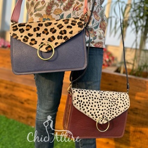 Nouveau fabriqué à la main femmes véritables cheveux sur imprimé Animal en cuir recyclé couleur trapue sac à main Unique arc-en-ciel couleur sacs à bandoulière - Product Image 1