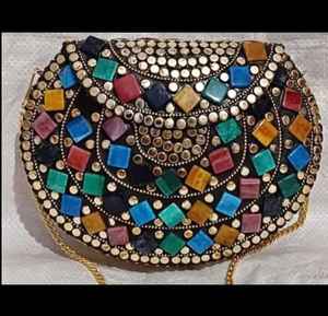 Mosaïque Pierre Chaîne En Métal Sacs De Soirée Femmes Chaîne Ethnique Sac À Bandoulière Élégant Ethnique Sac À Main En Métal Embrayage Design de HAND MADE CRAFT - Product Image 3