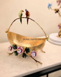 Impresionante Tazón Redondo Desechable de Metal con Acabado Brillante Único, Centro de Mesa para Servir Chocolate, Frutas, Bodas, Mesa Elegante - Product Image 3