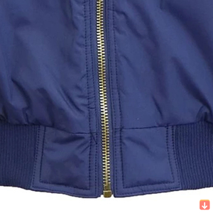 Blouson d'aviateur élégant de haute qualité pour hommes capuche réglable broderie légère toile confortable personnalisable OEM pour la saison d'hiver - Product Image 5