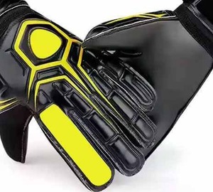 ถุงมือผู้รักษาประตูน้ำหนักเบาสไตล์ใหม่ออกแบบและโลโก้ตามต้องการ - Product Image 6