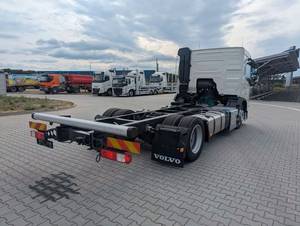 Nuevo/Usado Volvo FM 11 380 4x2 Transmisión Automática Euro VI Turbo Interior Oscuro Potencia 279 kW (379 hp) - Product Image 5